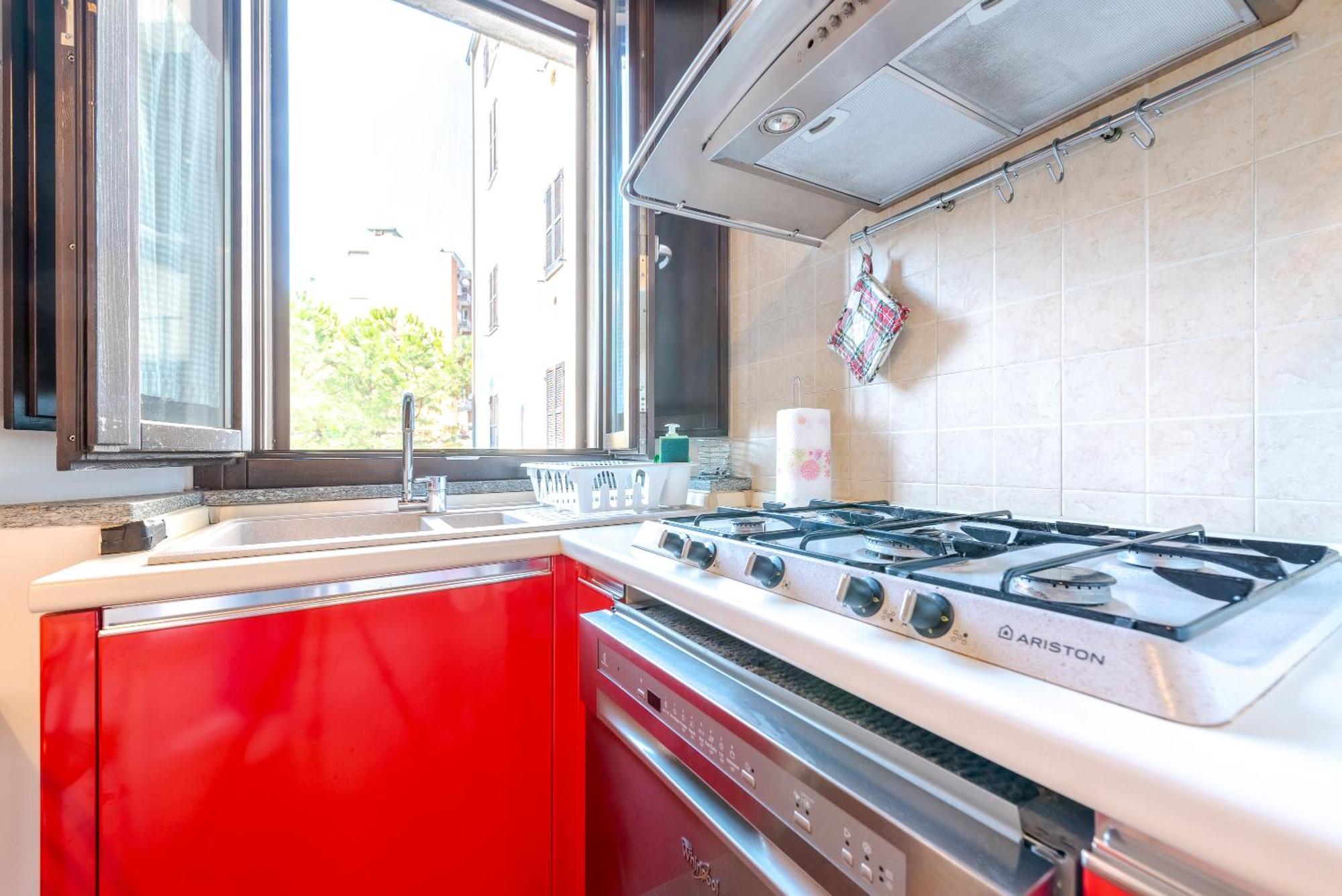 Guest Planet - Rosso Milano Apartment - Navigli Area Bagian luar foto